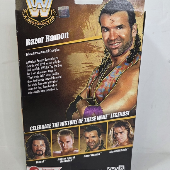 WWE Legends Razor Ramon Action Figure - Picture 5 of 5
